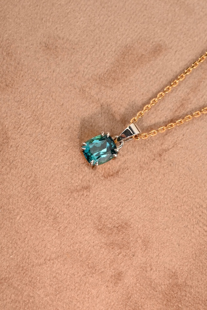 Collier or jaune et pendentif bicolore et tourmaline - Azur