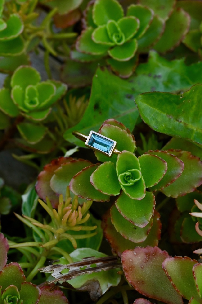 Bague or rose indigolite - Aster